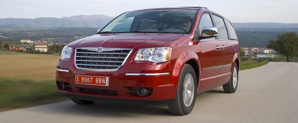 Chrysler Grand Voyager Rojo Infierno